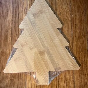 Tree Shaped Cutting Board 🎄